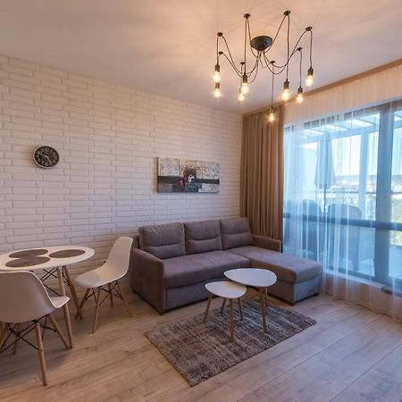 City Apartments Triumph Varna Buitenkant foto